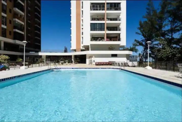 Estudio Aconchegante Frontal Praia Barra - 2 Suites 里约热内卢 外观 照片